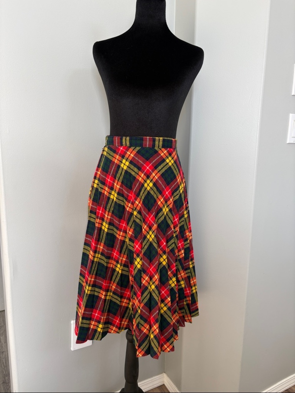 Vintage Plaid Pleated Skirt From Tokyo-based brand Terabon